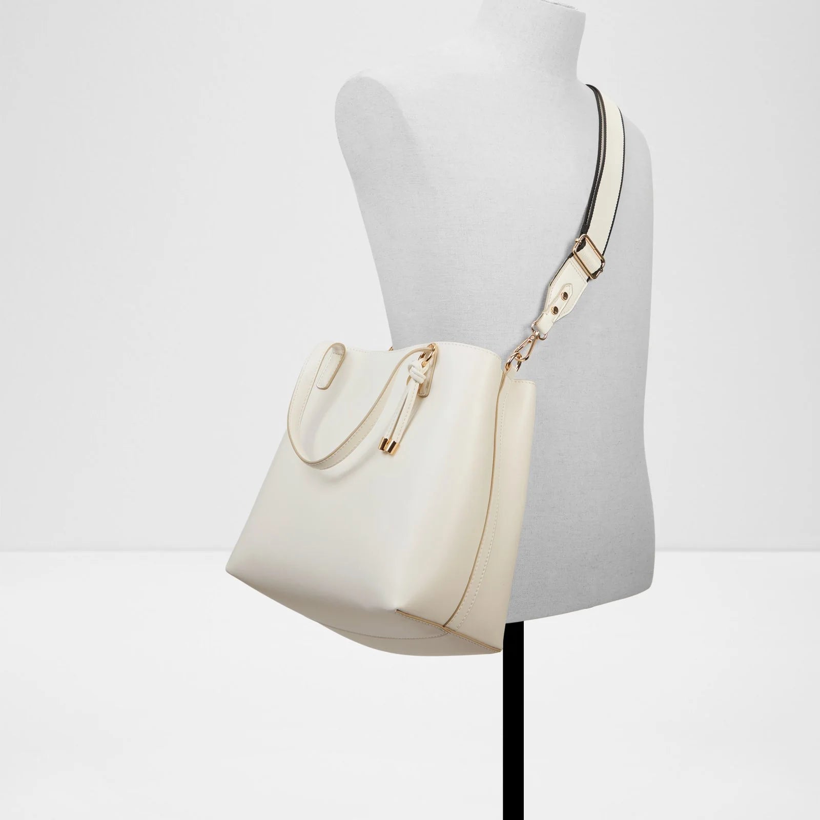 Aldo Carafe Large Satchel Bag - White