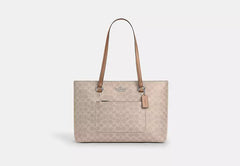 Coach Station Tote - Signature Canvas